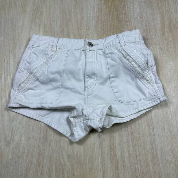 Free People Pants - Free People White Sweet Surrender High Rise Denim Shorts Size 28 Casual Summer